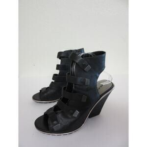Kenneth Cole Reaction Black Leather Spark It Gladiator 10 Side Zip Heels